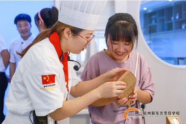 Ů�������Ю��I(y��)�W(xu��)ʲô���g(sh��)����