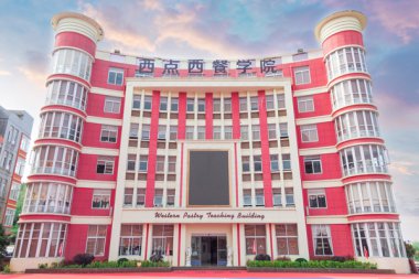 �＾�A�ư�����������и߿��e���]����ǰҎ(gu��)�����xУ�����Ã�