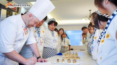 �](m��i)�л��A(ch��)�x�񵰸�決�W(xu��)У�W(xu��)��(x��)��Ҫע��ʲô