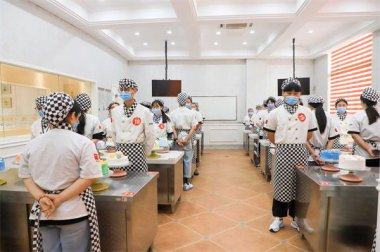 ��ʲô���f�W���c����������������(y��u)�ݶ����