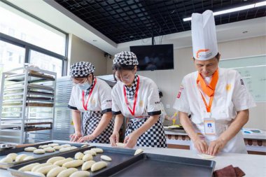 �W���c����x�����Ӗ�WУ