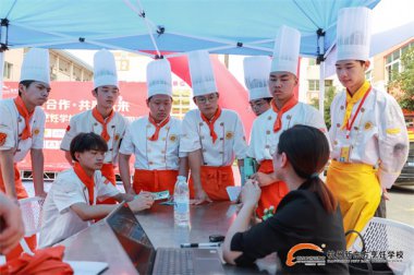 ���͘I(y��)��(y��u)�ݽ��x���ں����|���W�����I(y��)��͘I(y��)��ʲô��(y��u)����