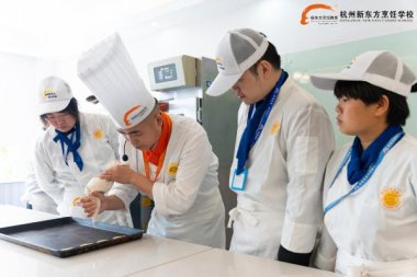 �W(xu��)���c(di��n)��ǰ;�᣿���c(di��n)���@��(g��)�I(y��)�����жࡰ�㡱�������Ą�(d��ng)����