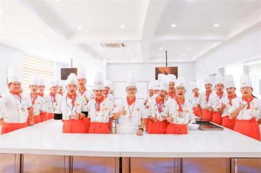 ��������(b��o)�����^�m(x��)��(d��ng)�W(xu��)ͽ߀���x����У��3��(g��)�ǶȎ������