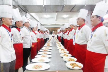 �W(xu��)�N���ǵ��Ƶ��߀�ǵ��W(xu��)У���ۣ�