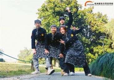 ���������������ձ���(d��ng)�����е�����(d��ng)��(qu��n)��