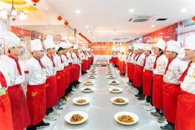 ������g�Ŀ����ϏN���W(xu��)У