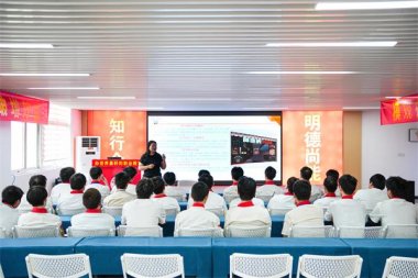 ��I(y��)���v�M(j��n)У�@��У��(li��n)�Ӵپ͘I(y��)