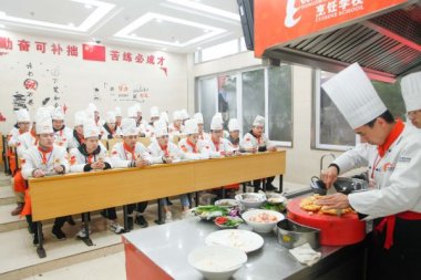 ���ڏN����Ӗ(x��n)�W(xu��)У�Ă���