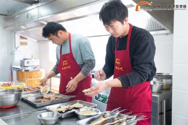 ������������ĩ�N����Ӗ��