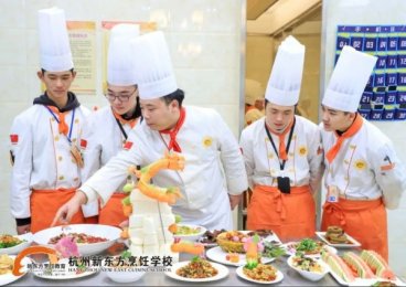  �������|���W����ô�ӣ���ֱ�A����