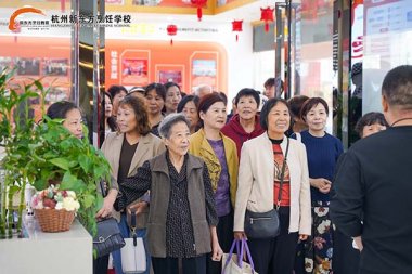 �ЌW��| ���M�����|�����w����ͬ����Ȥζ