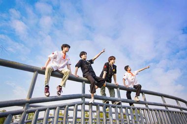 2025��Wʲô���g�����N���決���c