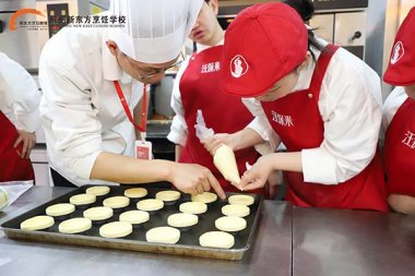 2025��決��څ�ݣ��l���ܳ˄ݶ��𣿺����|����W(xu��)У�o���