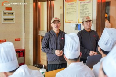 У�����������������|����WУ������Ӗ׌�W�Ӿ͘I(y��)����һ��