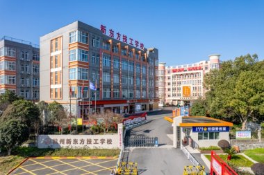 �����|�������WУ�����W���a����_ʼ���@���ͬ�Wǧ�f�e�e�^